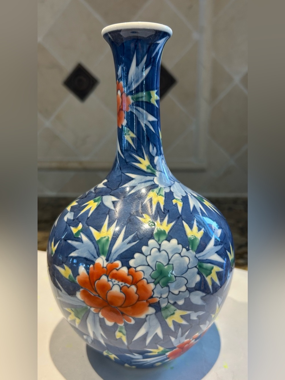 Arita Porcelain Vase Japanese Vintage Ceramic Jar Vessel Cabbage Leaf Ikebana 8”